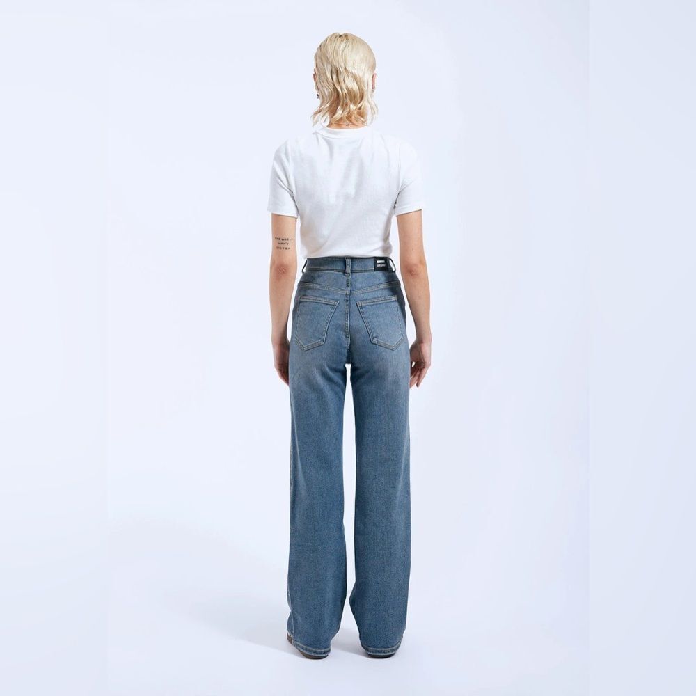 Dr. Denim Moxy straight leg Jean in cape mid blue sz 18 - Picture 8 of 8
